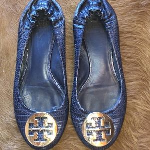 Navy & Gold Tory Burch REVA Flat